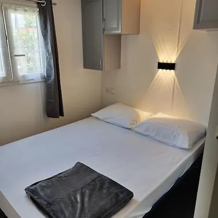 Mobil-home Jusqu'a 6 Places A Dame De Riez